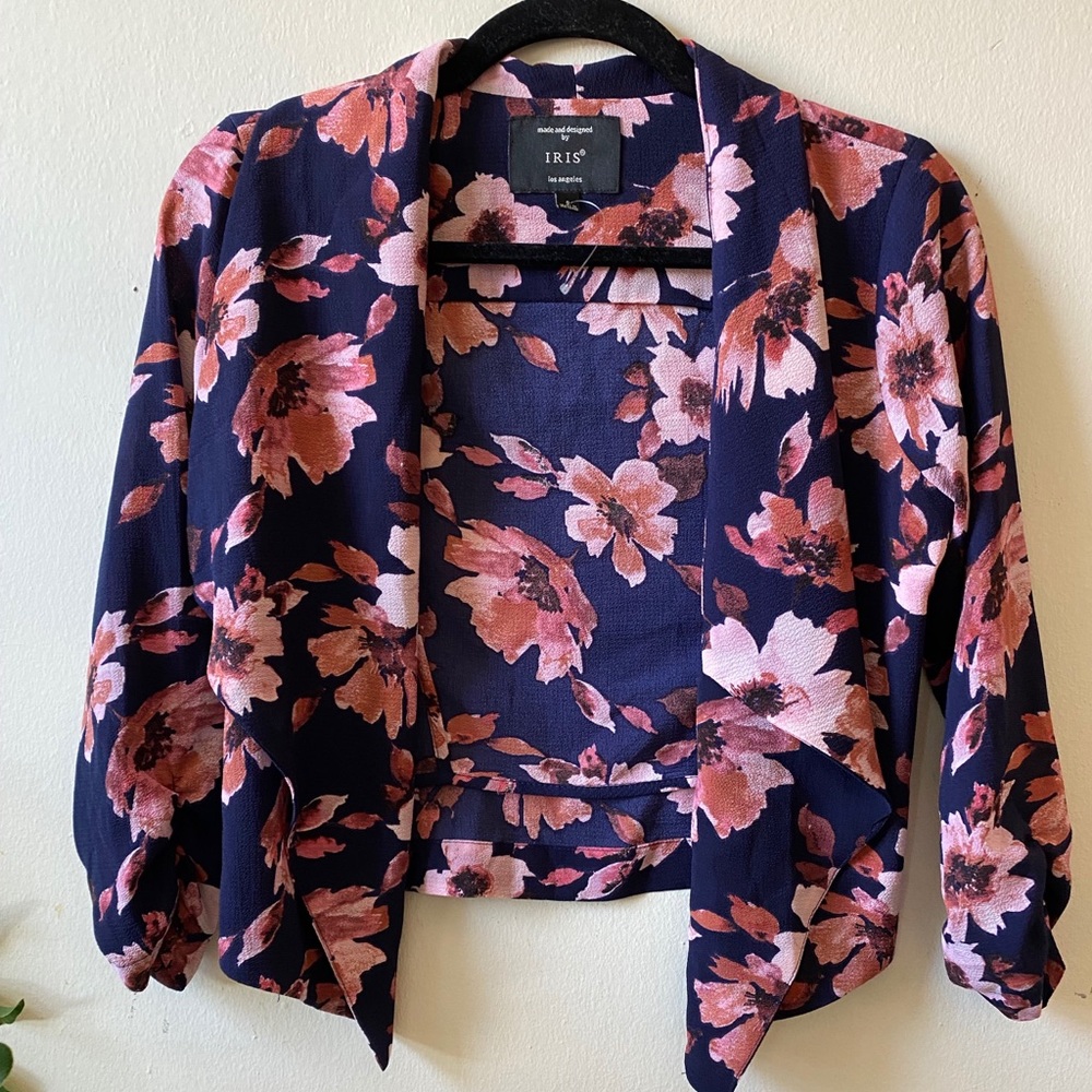 floral pattern open cropped top